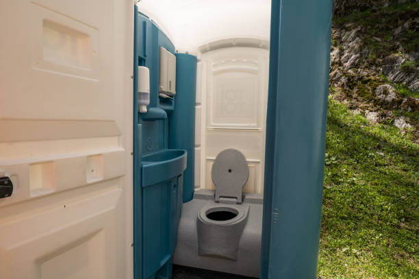 Best Luxury portable toilet rental  in Flanders, NJ